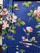 Load image into Gallery viewer, Rose Chintz IOD Paint Inlay