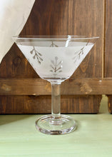 Load image into Gallery viewer, Dansk Karin Organix Martini Glasses Set of 4 | Frosted Botanical Cocktail Glasses | Vintage Style Barware
