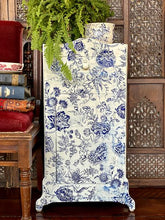 Load image into Gallery viewer, Indigo Floral IOD Paint Inlay
